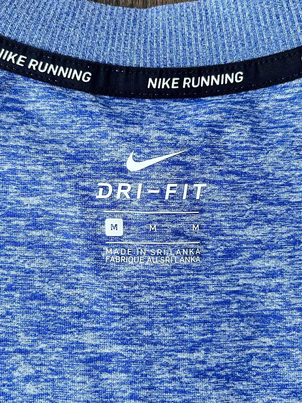 Nike Dri-Fit Running Long Sleeve Shirt Crewneck Thumbholes Size Medium Blue